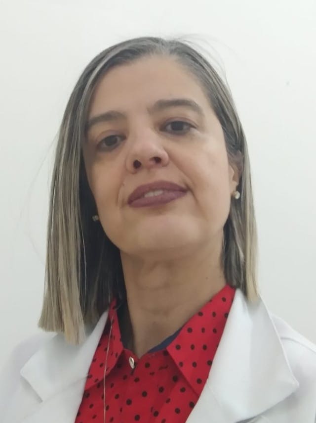 Liliane Januário Machado De Almeida Prado